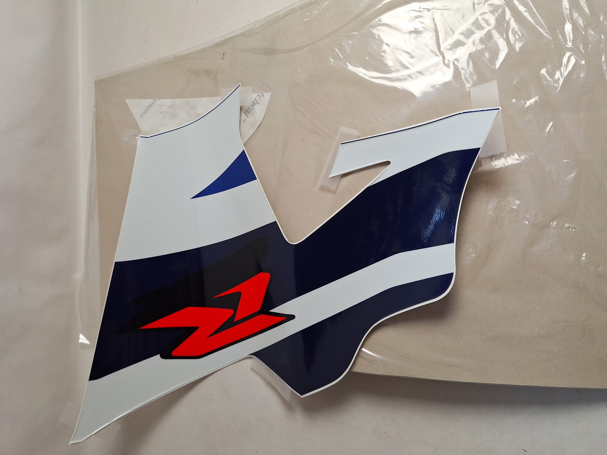 Picture of SUZUKI  STREIFENSATZ  68180-29G00-ATM